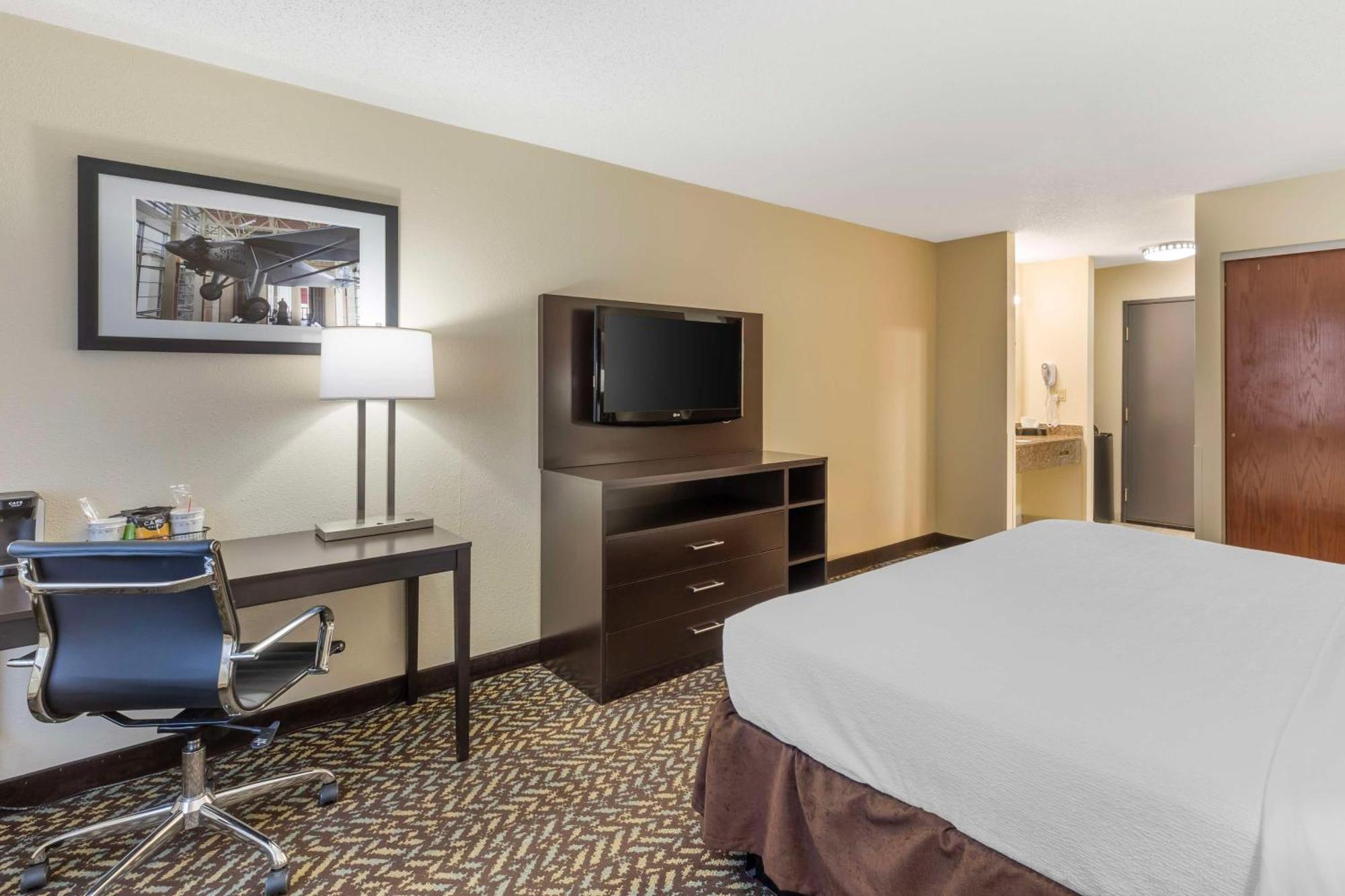 Best Western St. Louis Inn Arnold Eksteriør bilde